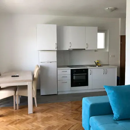 Petra Apartment